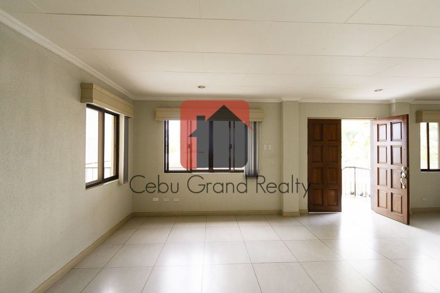 Semi-Furnished 4 Bedroom House for Rent in Maria Luisa Park.03