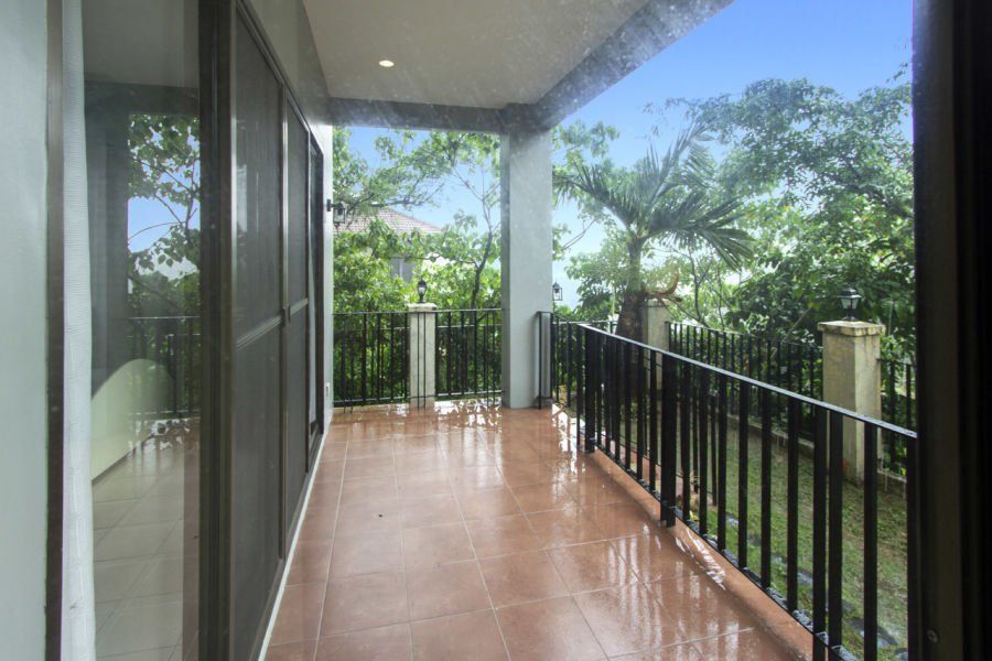 4 Bedroom House for Rent in Maria Luisa Park.03