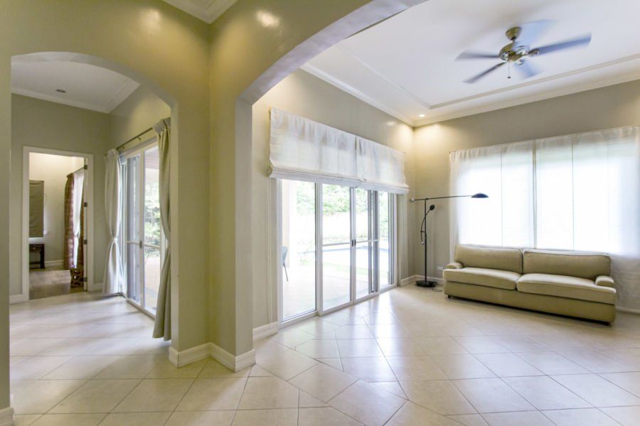 4 Bedroom House for Rent in Cebu Maria Luisa Park.03
