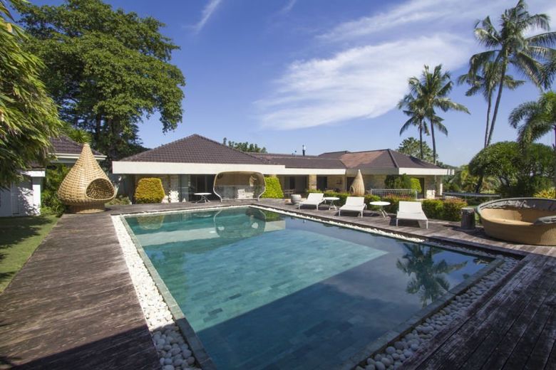 Luxury House for Rent in Maria Luisa Park.01