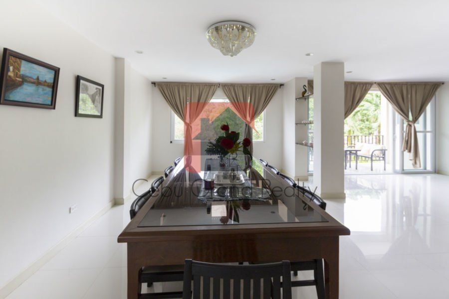 4 Bedroom House for rent in MARIA LUISA ESTATE PARK03