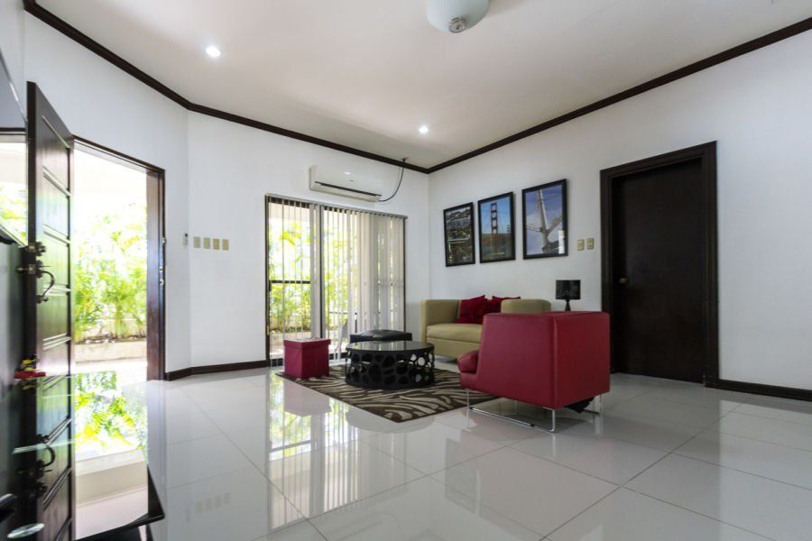 3 Bedroom House for Rent in Banilad.03