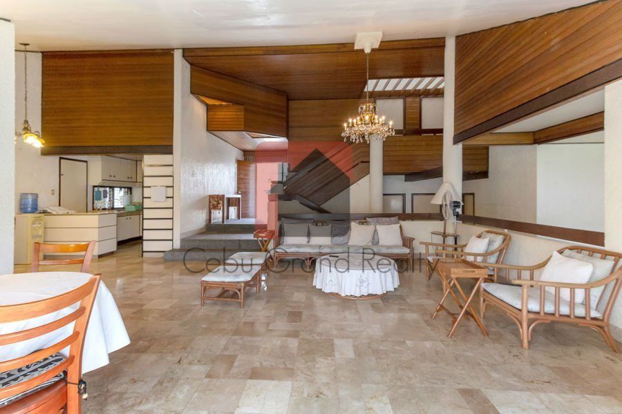 4 Bedroom House for Rent in Banilad.04