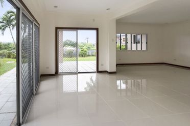 4 Bedroom House for Rent in North Town Residences.02