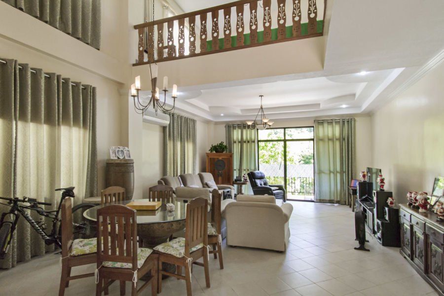 4 Bedroom House for Rent in Maria Luisa Park.04