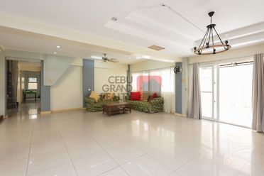 Spacious 7 Bedroom House for Rent in Banilad.02