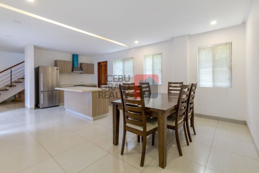 3 Bedroom House for Rent in Maria Luisa Park.04