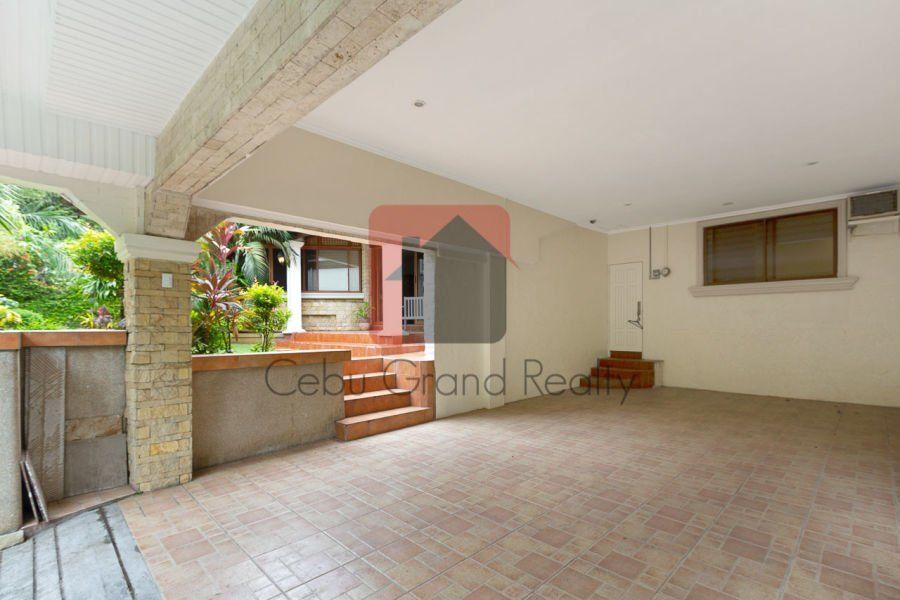 Furnished 5 Bedroom House for Rent in Maria Luisa Park.04