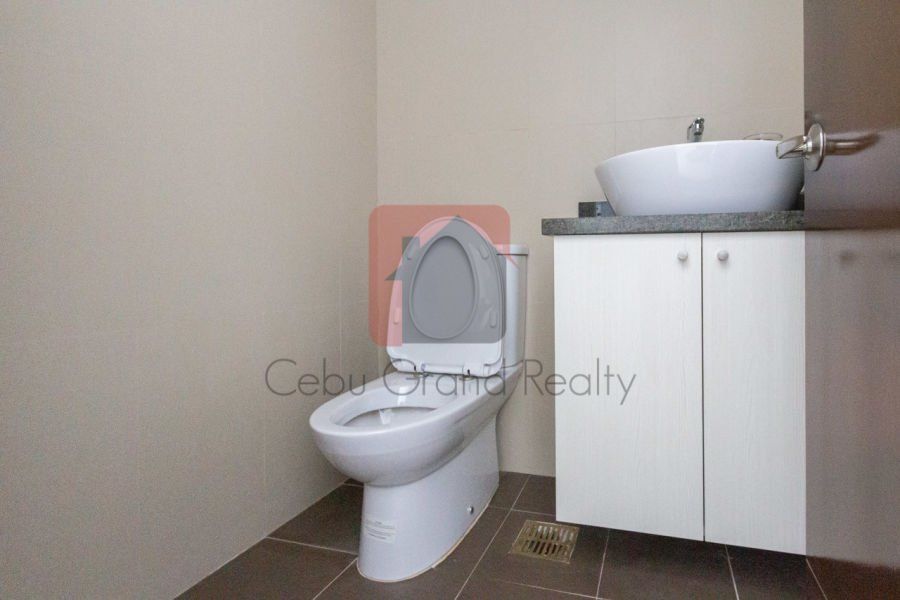 New 3 Bedroom House for Rent near Cebu International School.03