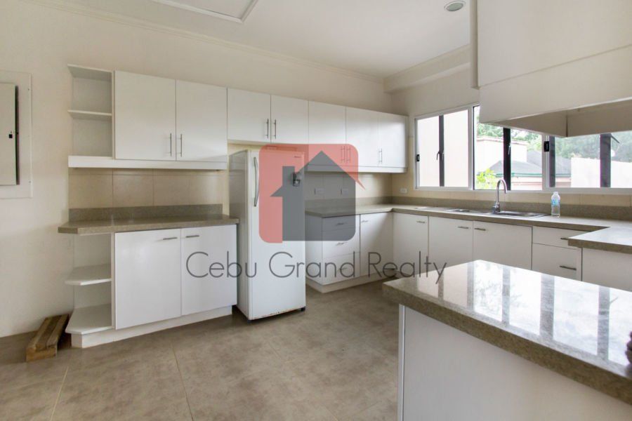 Renovated 4 Bedroom House for Rent in North Town Residences.03