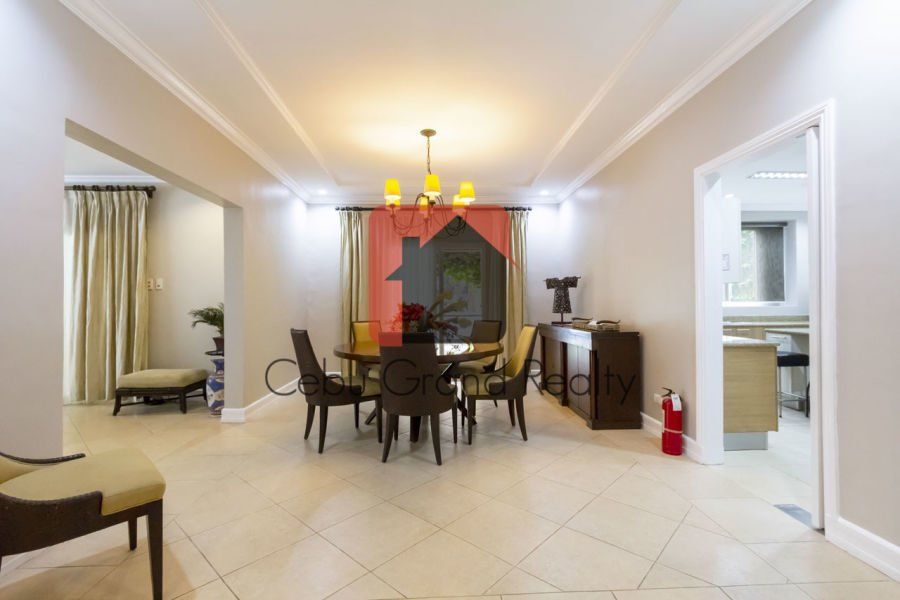 4 Bedroom House for Rent in Maria Luisa Park.04