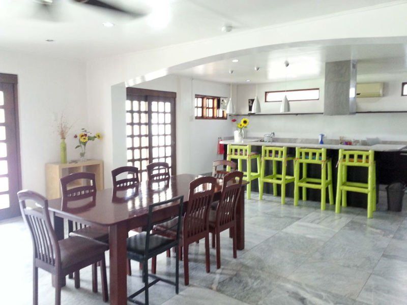 7 Bedroom House with Swimming Pool for Rent in Talamban.03
