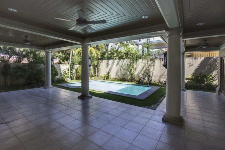 Spacious 4 Bedroom House for Rent in North Town Homes.04