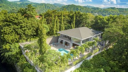 Luxury 5 Bedroom House for Rent in Maria Luisa Park.02