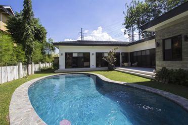 New 5 Bedroom House for Rent in North Town Homes.02