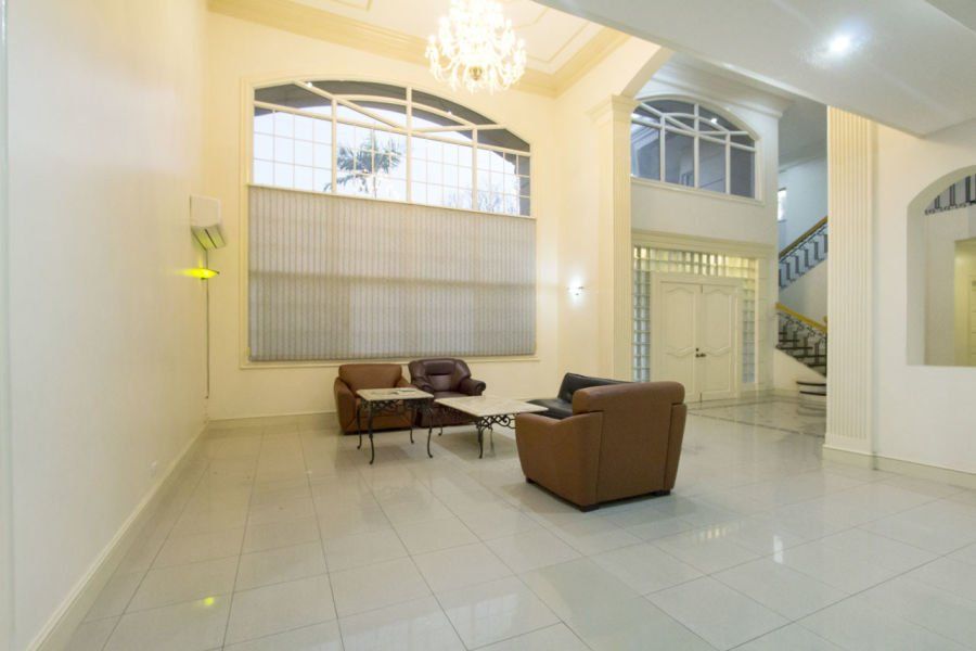 Spacious 4 Bedroom House for Rent in North Town Homes.03