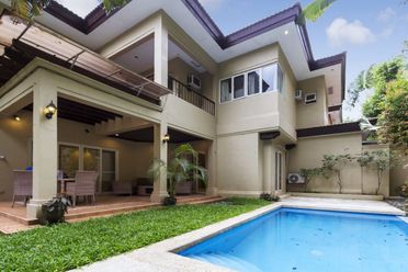 4 Bedroom House for Rent in Maria Luisa Park.02