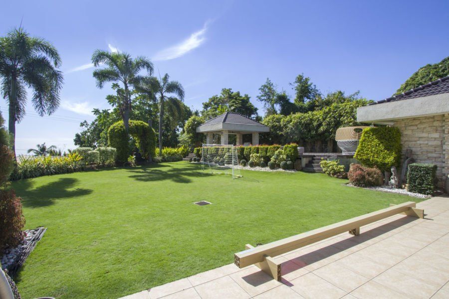Luxury House for Rent in Maria Luisa Park.03