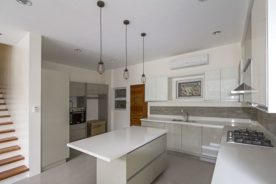 5 Bedroom House for Rent in Maria Luisa Park.04