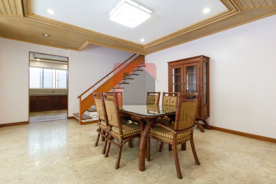 Semi-Furnished 4 Bedroom House for Rent in Maria Luisa Park.04