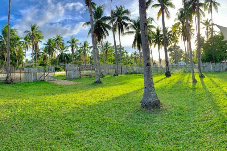 Beautiful private 250 square meter lot for rent03