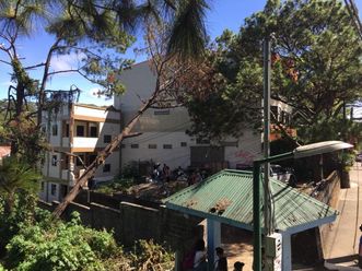 Commercial Lot with 3 story Apartment Building02