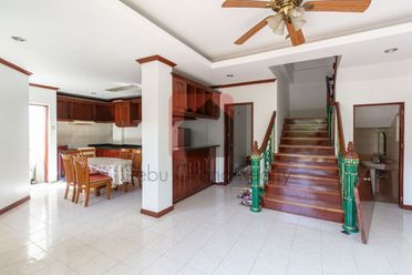 Semi-Furnished 3 Bedroom House for Rent in Banilad.02