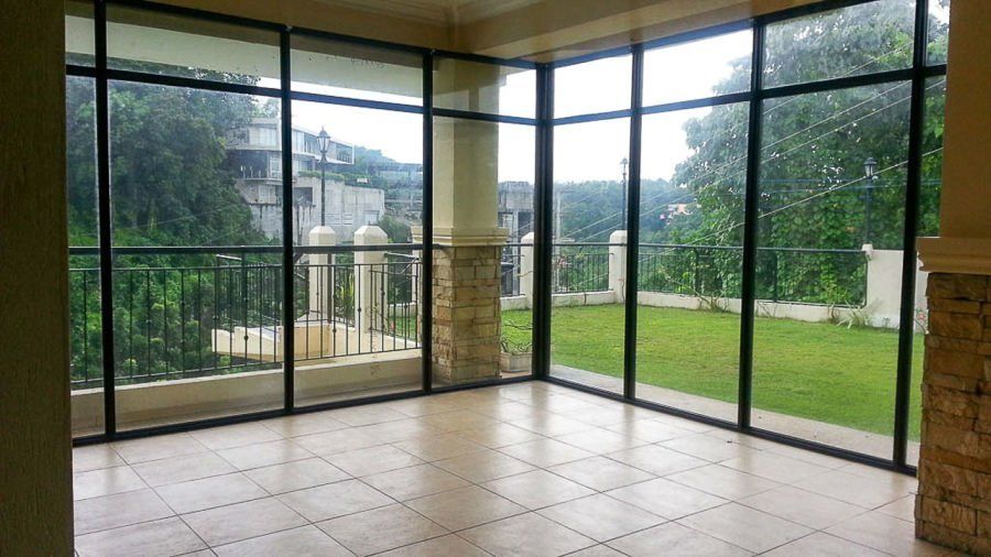 Spacious 6 Bedroom House for Rent in Maria Luisa Park.04