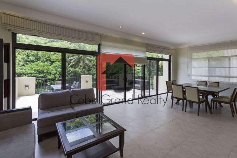 4 Bedroom House for Rent in Maria Luisa Park.01