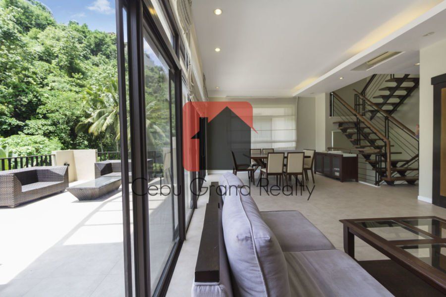 4 Bedroom House for Rent in Maria Luisa Park.04