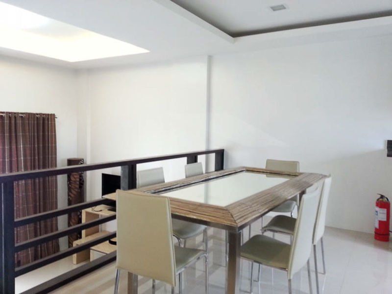 Semi-Furnished 3 Bedroom House for Rent in Pristina North Re.03