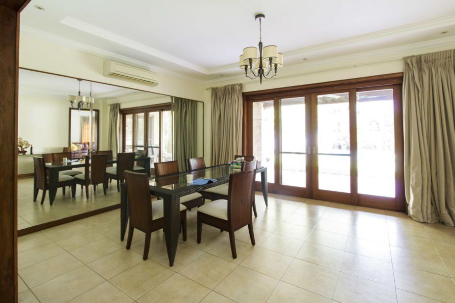 Spacious 5 Bedroom House for Rent in North Town Homes.04