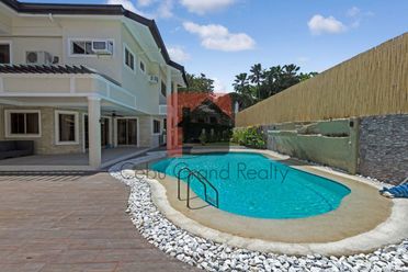 New 4 Bedroom House for Rent in North Town Homes.02