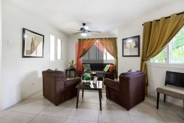 Furnished 4 Bedroom House for Rent in Banilad.02