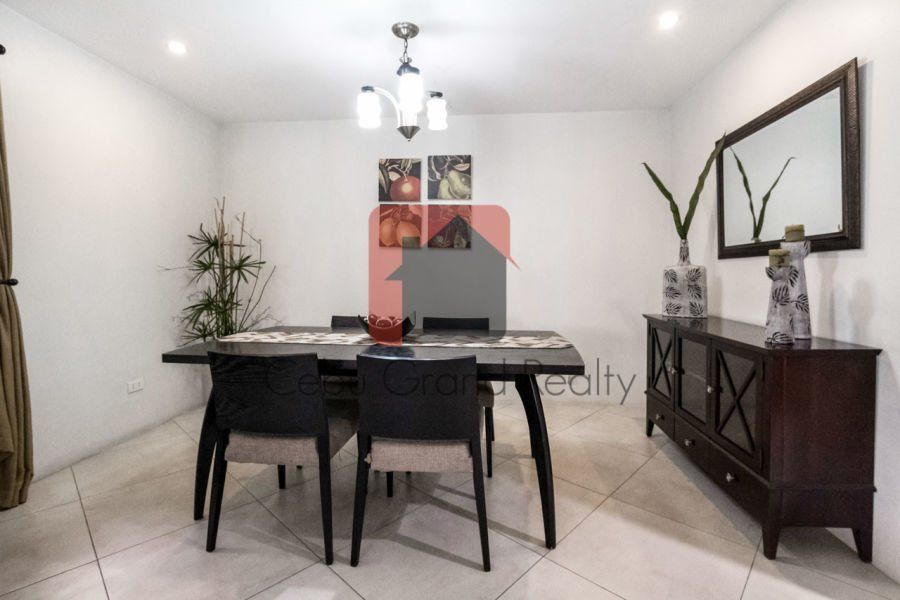Furnished 4 Bedroom House for Rent in Banilad.04