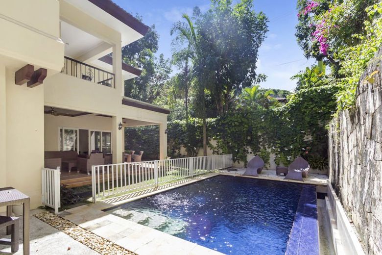 3 Bedroom House with Swimming Pool for Rent in Maria Luisa C.01