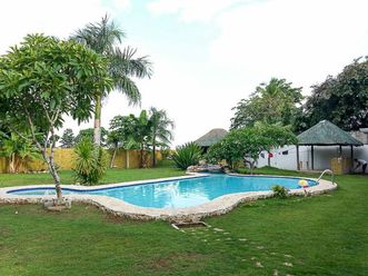 7 Bedroom House with Swimming Pool for Rent in Cebu Talamban.02