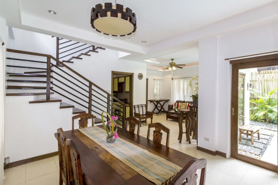 4 Bedroom House for Rent in Maria Luisa Park.03