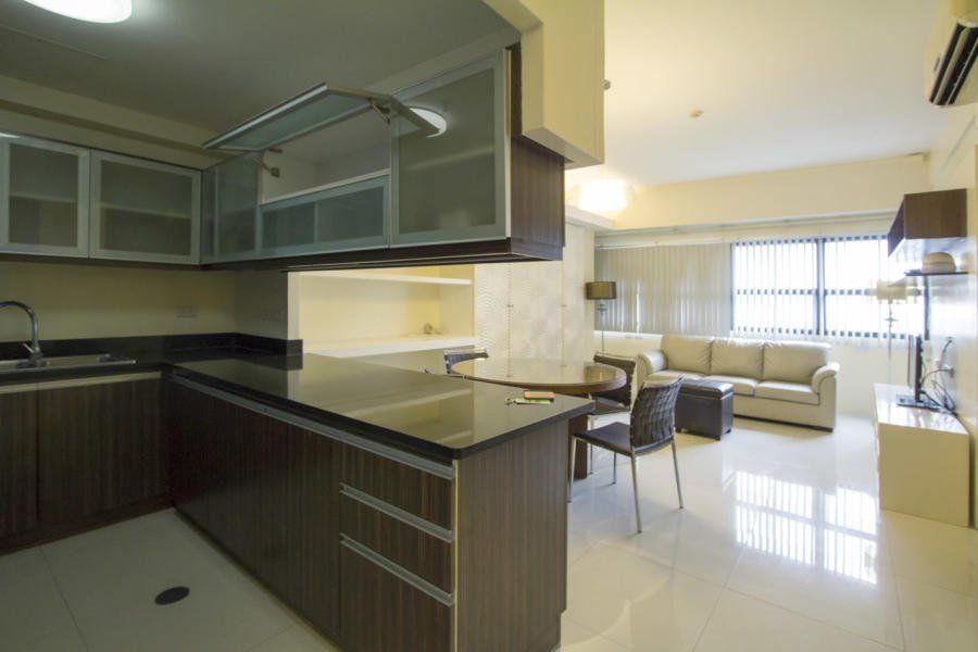 2 Bedroom Condo for Rent in Avalon Condominium.03