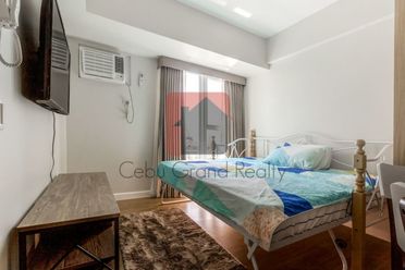Furnished Studio Condo for Rent in Solinea Towers.02