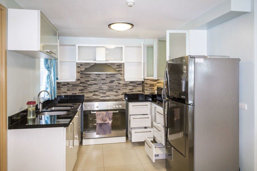 3 Bedroom Condo for Rent in 1016 Residences.04