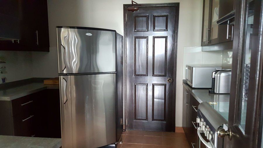 Modern 3 Bedroom Condo for Rent in Cebu City Citylights Gardens.04