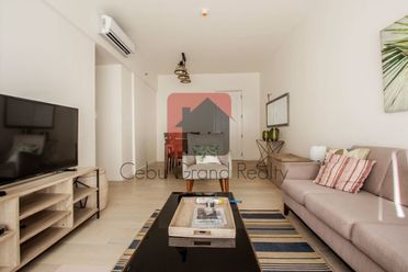 Modern 2 Bedroom Condo for Rent in 32 Sanson.02
