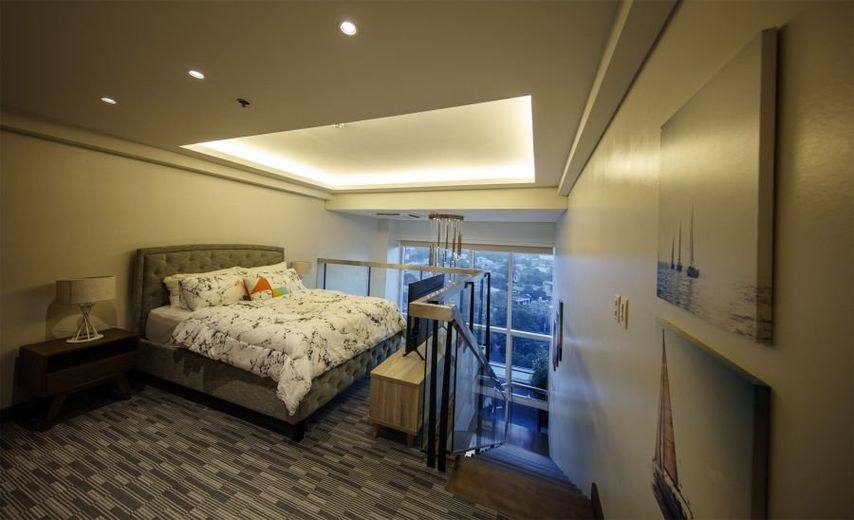 Premier 1 Bedroom Loft for Rent in Cebu Business Park.01