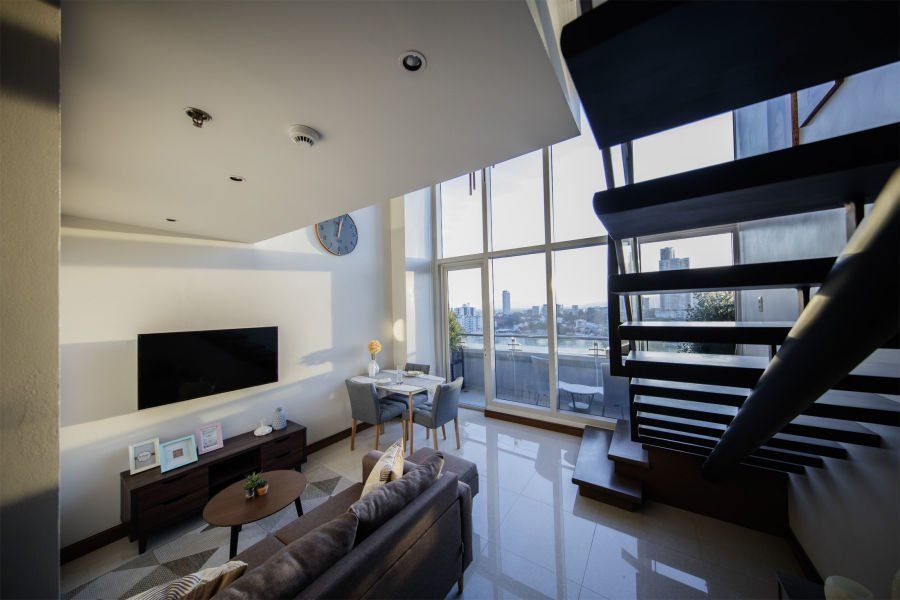 Premier 1 Bedroom Loft for Rent in Cebu Business Park.04