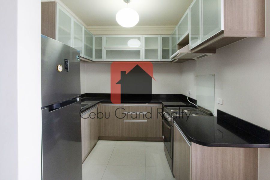 4 Bedroom Penthouse for Rent in Cebu Business Park.03