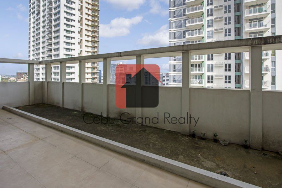 4 Bedroom Penthouse for Rent in Cebu Business Park.04