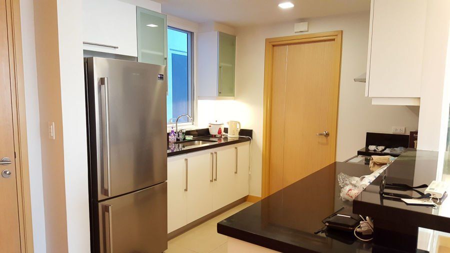 2 Bedroom Condo for Rent in Cebu Business Park.03