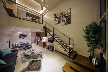 Spacious 1 Bedroom Loft with Balcony for Rent in Cebu Business Park.02