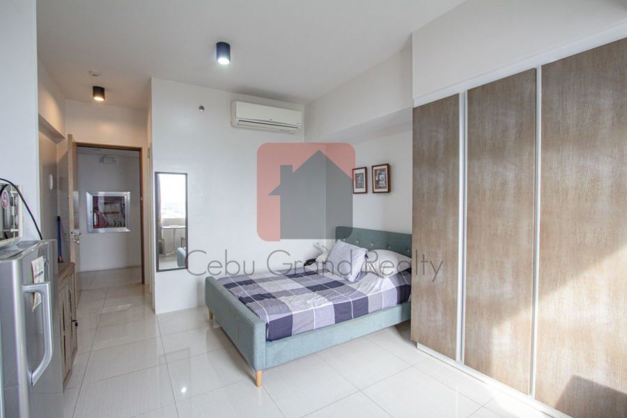 Furnished Studio for Rent in Calyx Residences.03